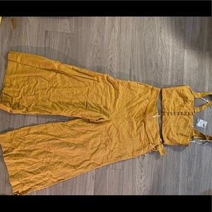 Brand New Crop Top + Pants for Summer!